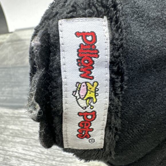 How To Train Your Dragon Toothless Pillow Pet 2020 Dreamworks {DD} - Picture 10 of 16